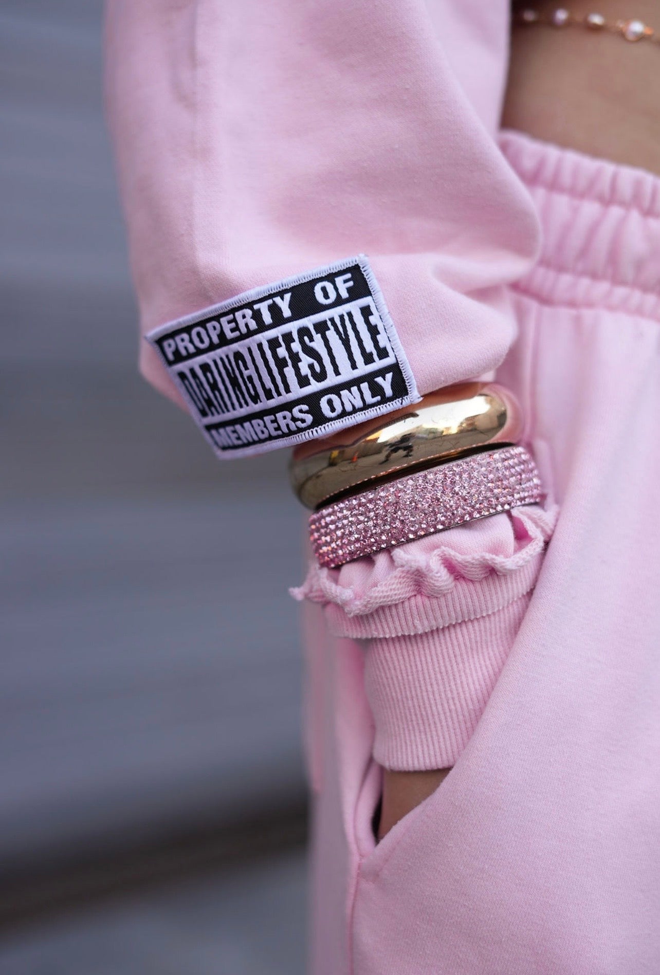 DARING LIFESTLYE SET BUBBLEGUM PINK